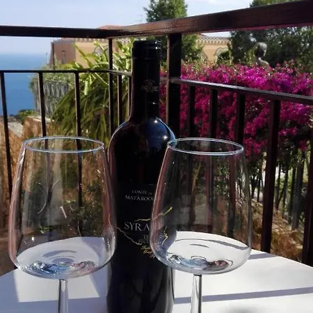 Bed & Breakfast Akropolis Taormina