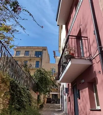 Bed & Breakfast Akropolis *
