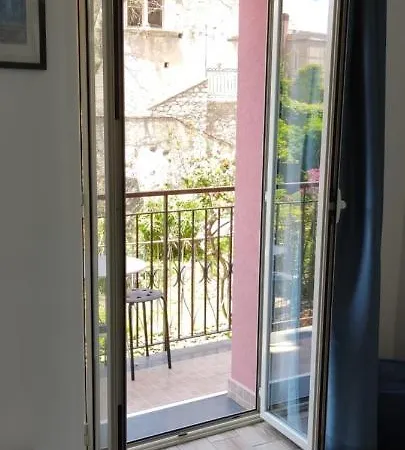Akropolis
