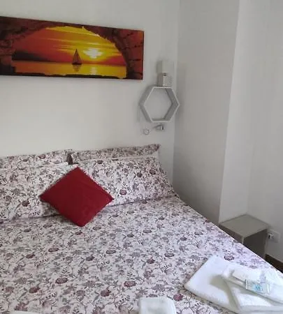 Akropolis Bed and breakfast 3*