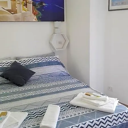 Akropolis 3*