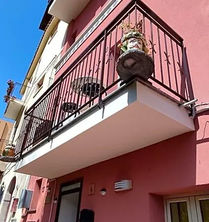 Bed & Breakfast Akropolis 3*